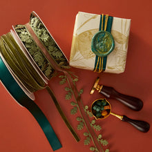 Load image into Gallery viewer, Wax Stamper: Spellbinders-Pumpkin Trio