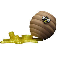 Load image into Gallery viewer, Crafting Tools: Bearly Art-Whimsical Wishes US - Beehive Glue Holder