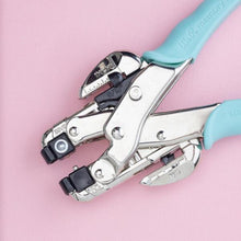 Load image into Gallery viewer, Crafting Tools: We R Memory Keepers-Crop-A-Dile Hole Punch & Eyelet Setter