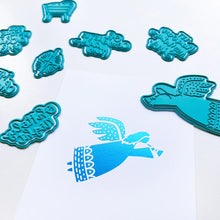 Load image into Gallery viewer, Hot Foil: Catherine Pooler Designs-Let Us Adore Him Hot Foil Plates and Dies